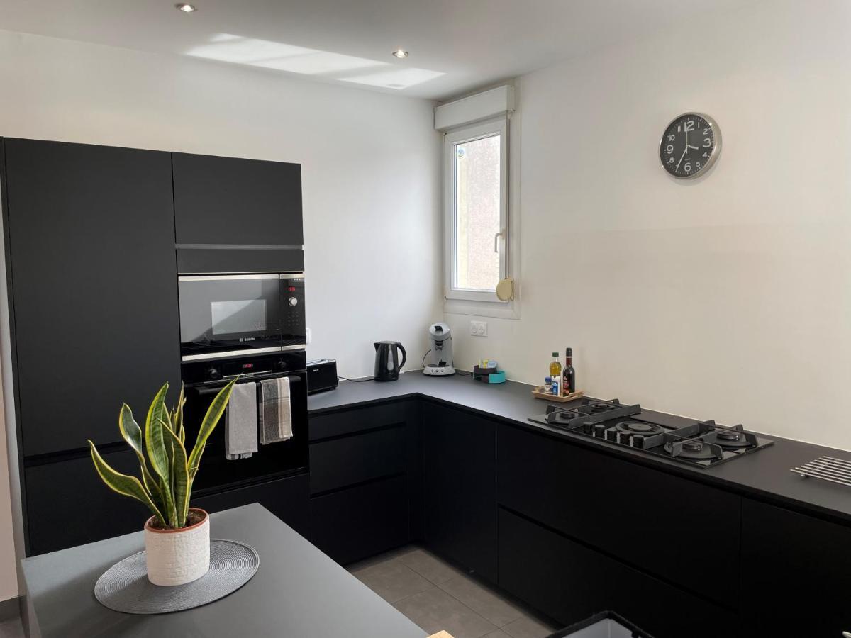 Le Cinquante-Deux Appartement De Charme Реймс Экстерьер фото